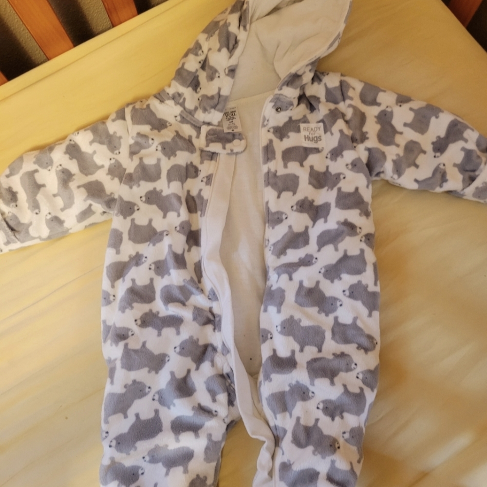 3/$15 6 month snow suit